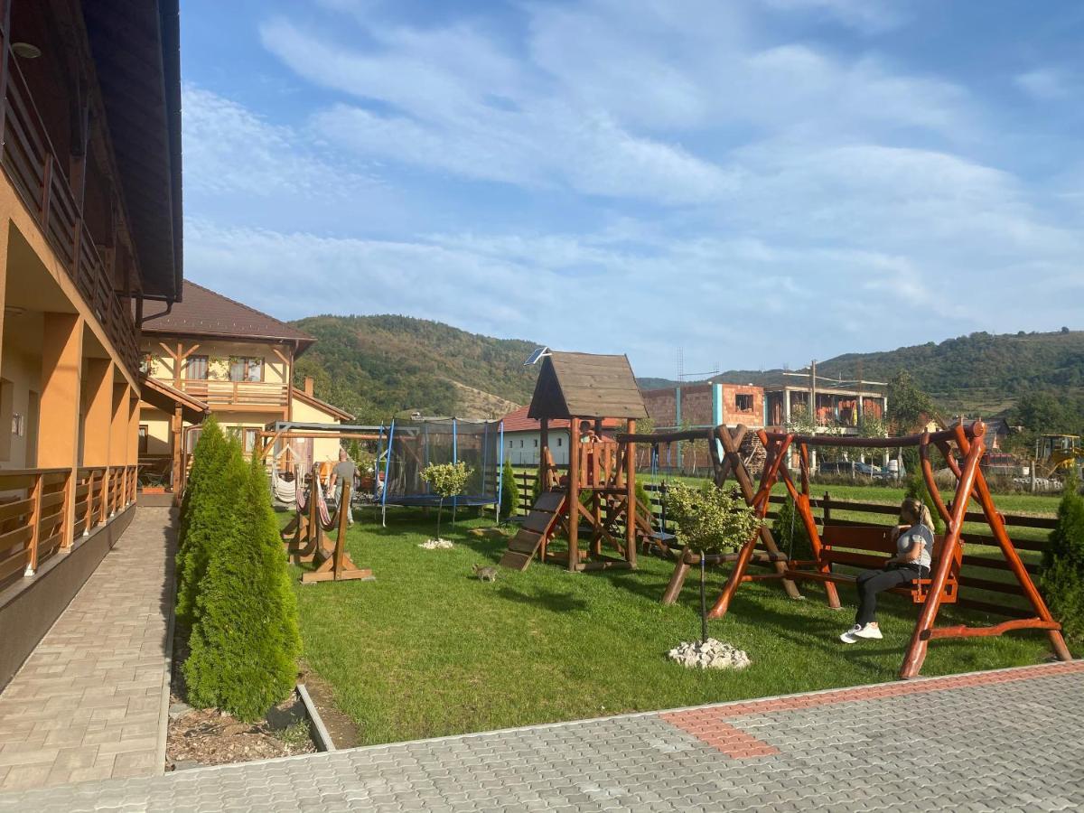 Lex Studio Praid Bagian luar foto
