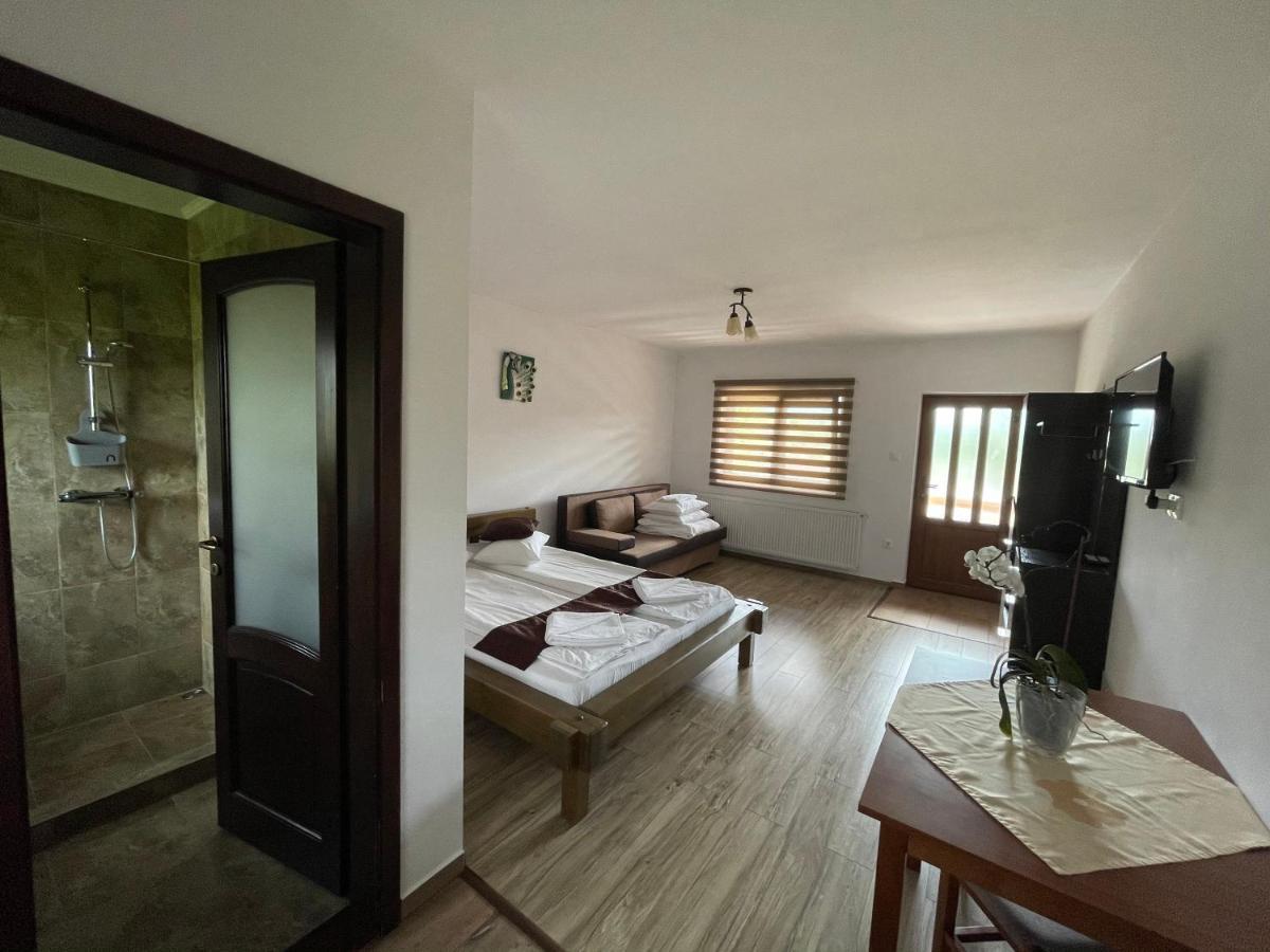 Lex Studio Praid Bagian luar foto